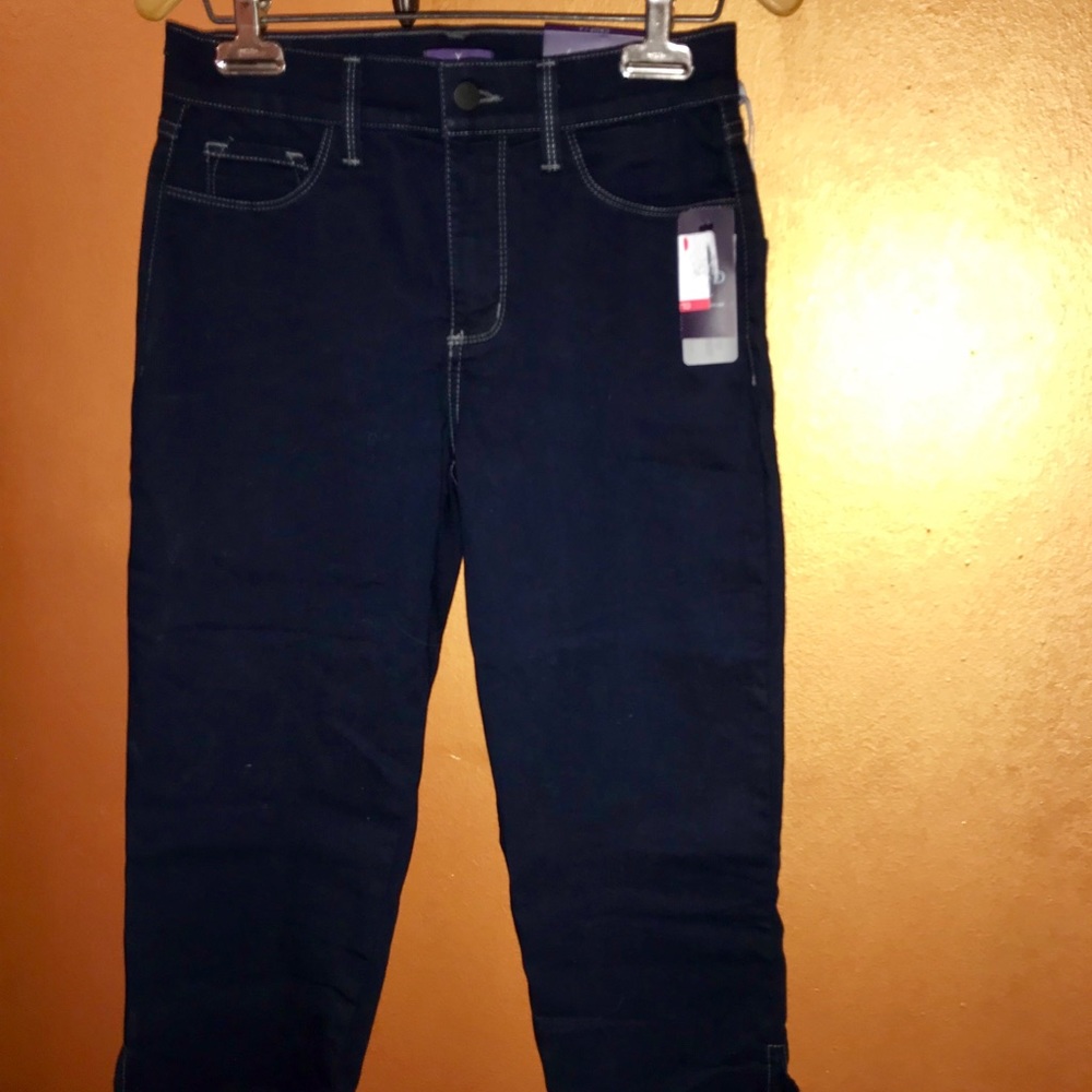 NWT NYDJ Slimming Crop Jeans, size 4